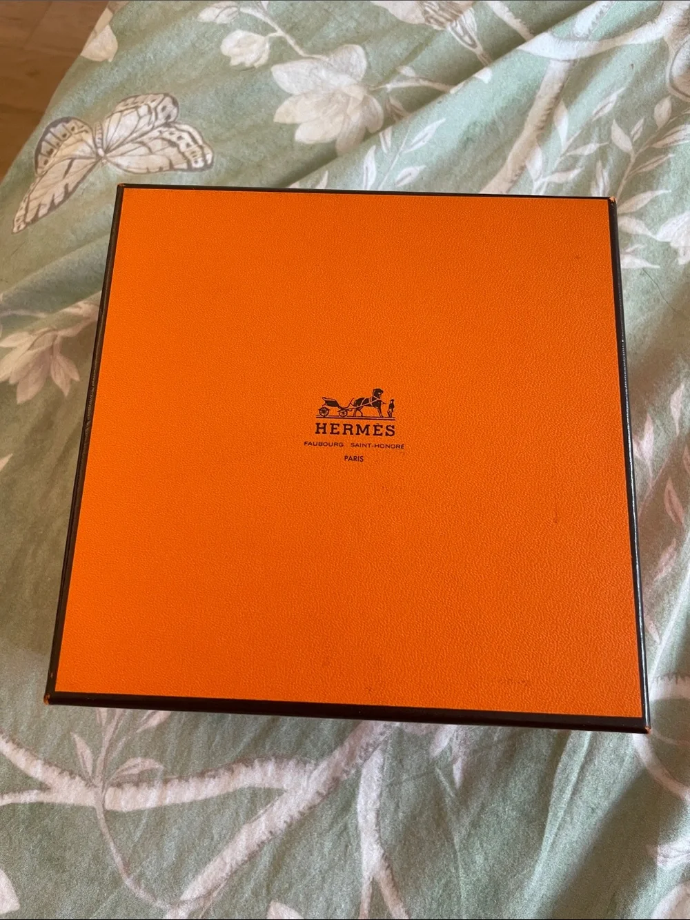 Hermès Baby Pink Knit Crib Shoes Satin Ribbon Booties Luxury Newborn Gift